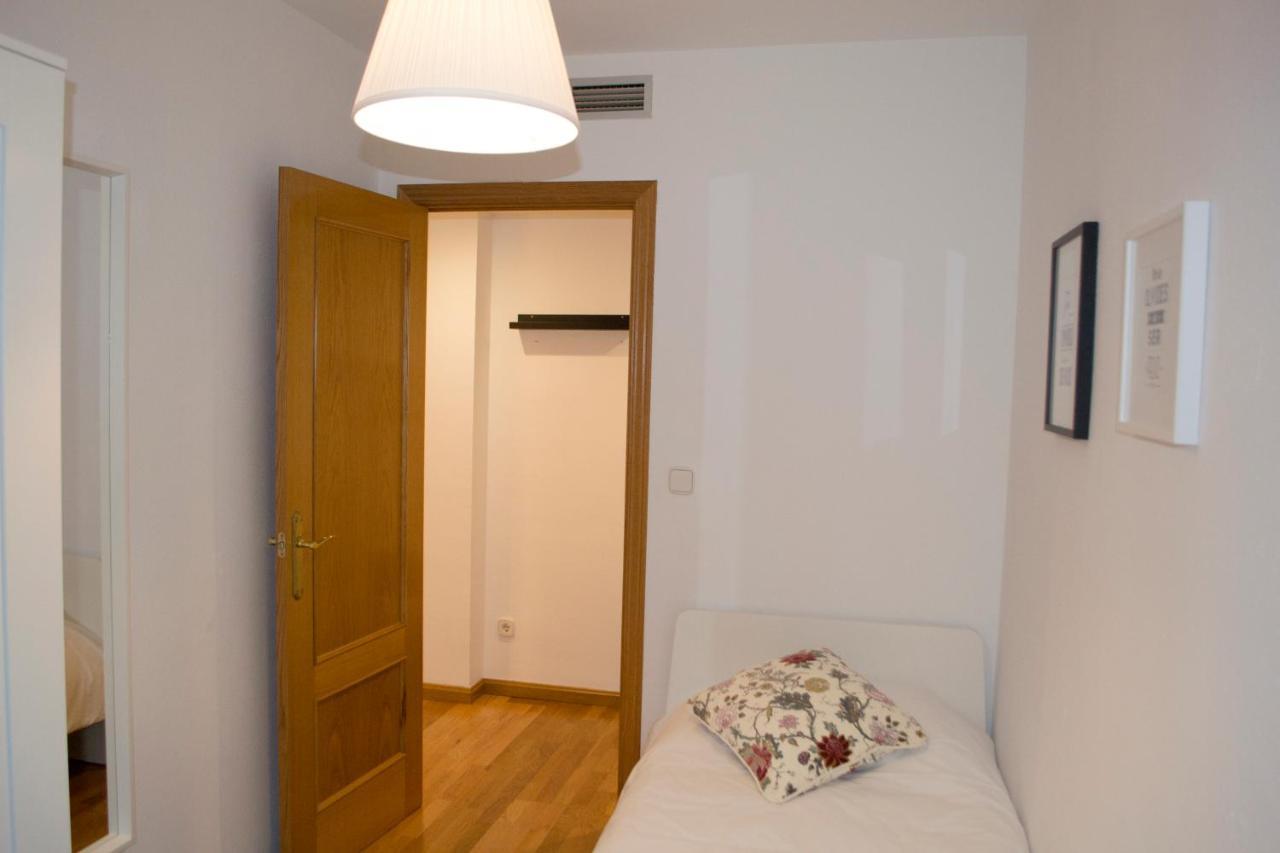 Apartamenticos Torrenueva I Zaragoza Luaran gambar