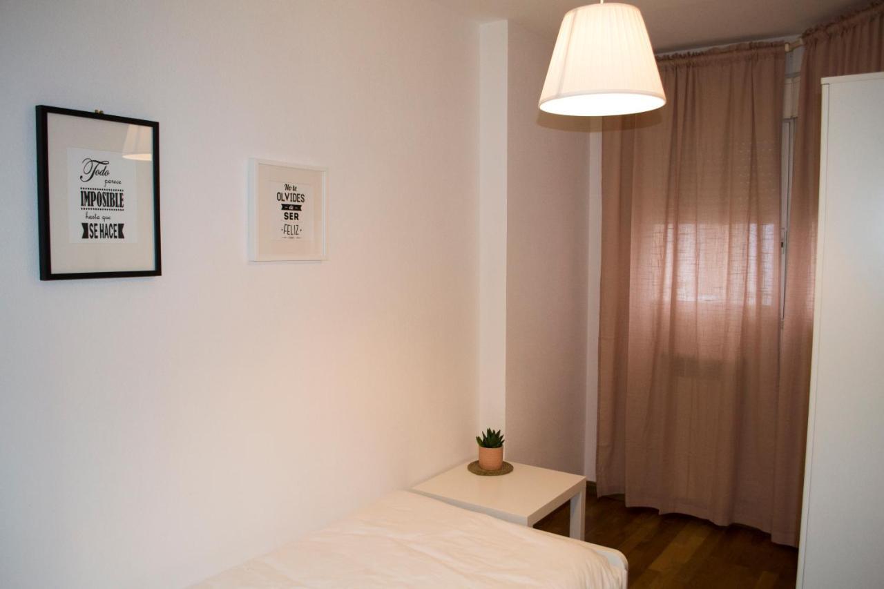 Apartamenticos Torrenueva I Zaragoza Luaran gambar